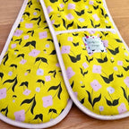 Double oven gloves with First Flowers pattern in Sunshine Yellow