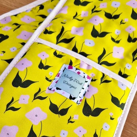 Double Oven Gloves – First Flowers (Sunshine Yellow)