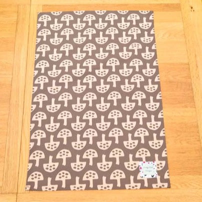 Organic cotton tea towel with Glen Tanar Mushrooms pattern in Shiitake