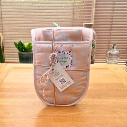 Double Oven Gloves – Glen Tanar Mushrooms (Pale Acorn)