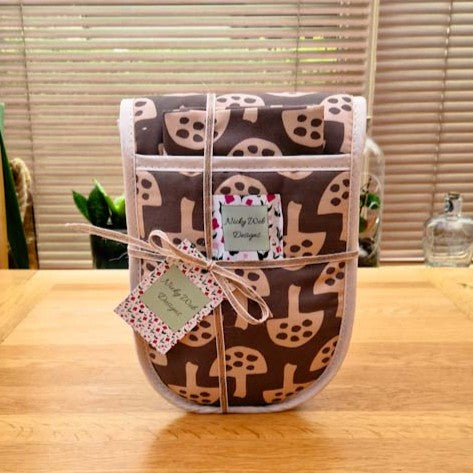 Double Oven Gloves – Glen Tanar Mushrooms (Shiitake)