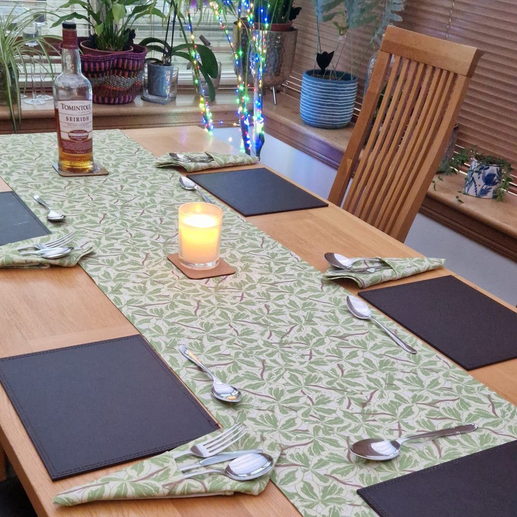 Cotton linen table runner with Variegated Boxwood design