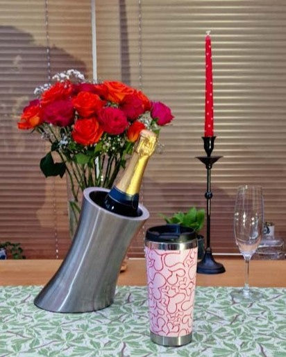 Reusable travel mug with Million Hearts design from Love Collection