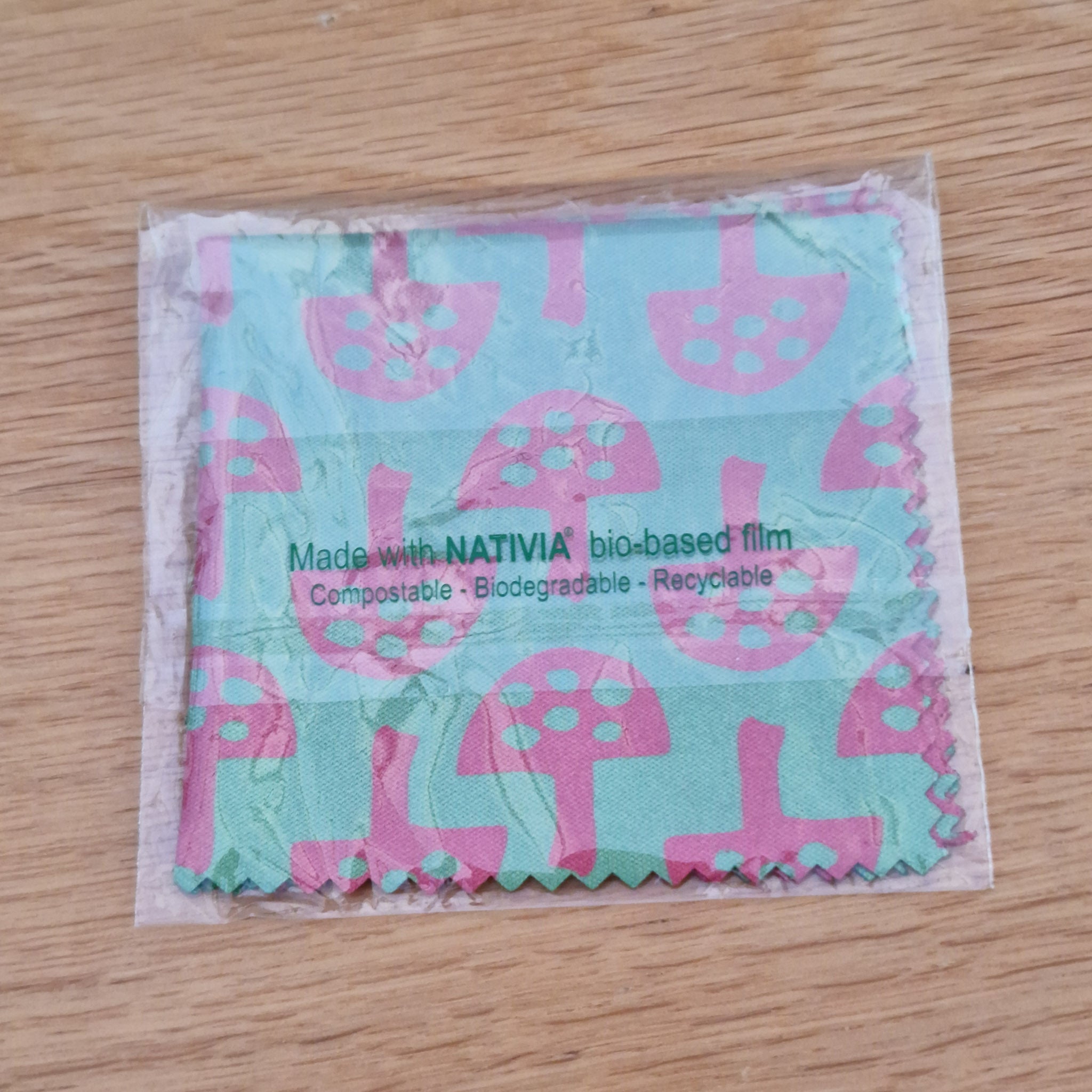 Glasses Cleaning Cloth – Glen Tanar Mushrooms