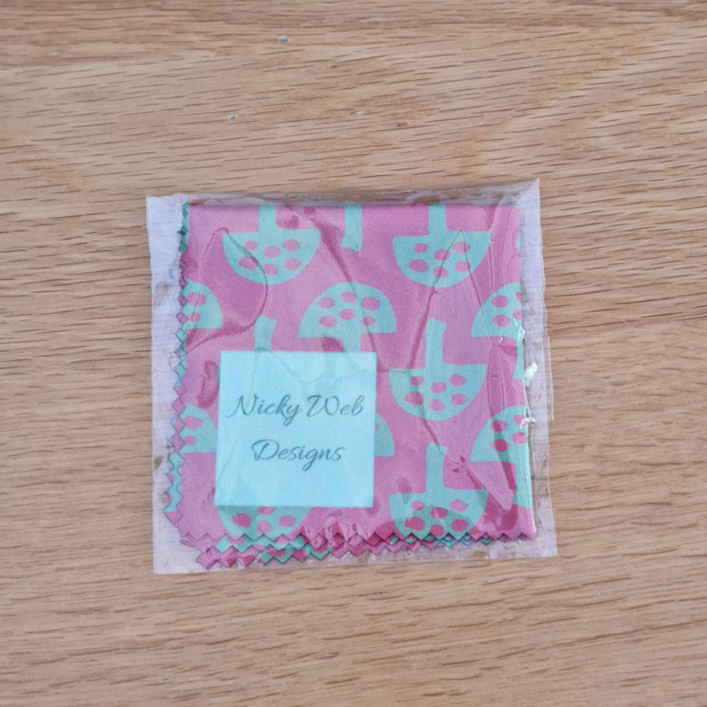 Glasses Cleaning Cloth – Glen Tanar Mushrooms