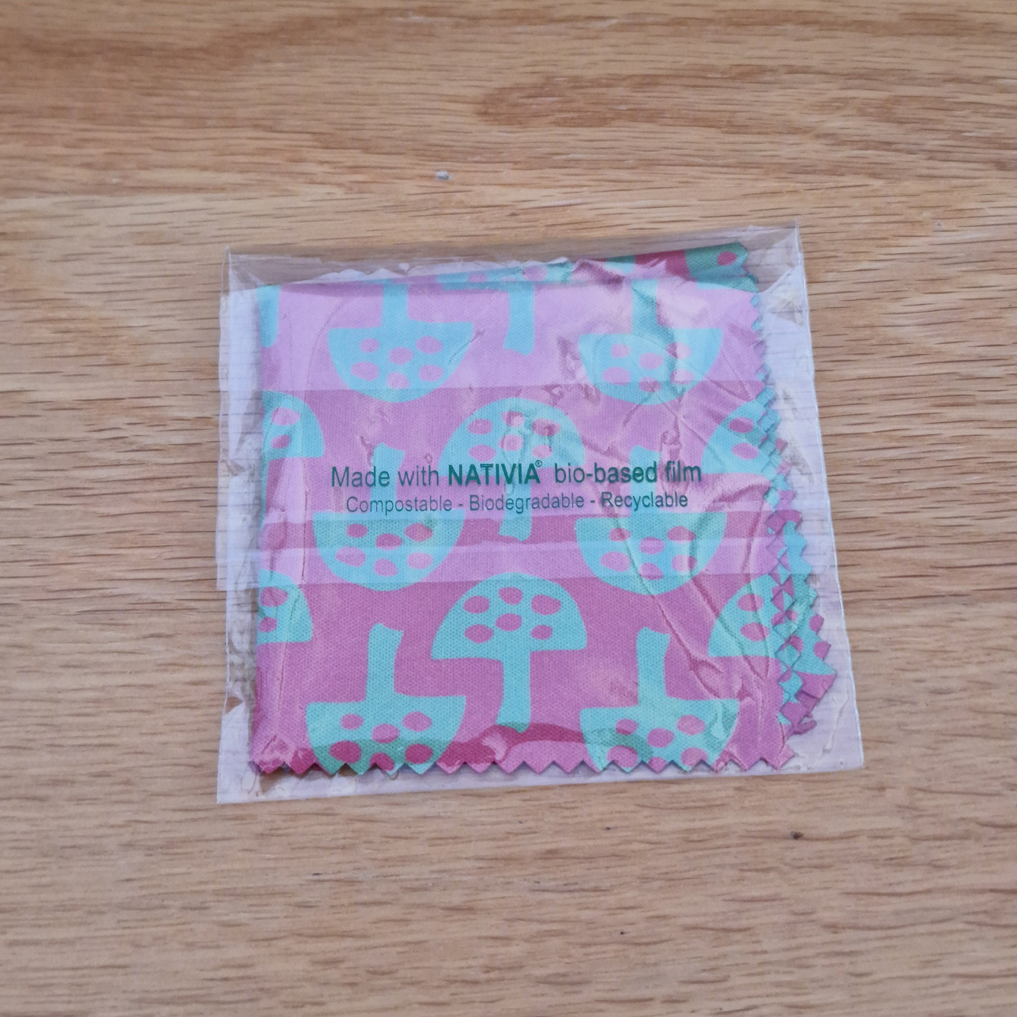 Glasses Cleaning Cloth – Glen Tanar Mushrooms