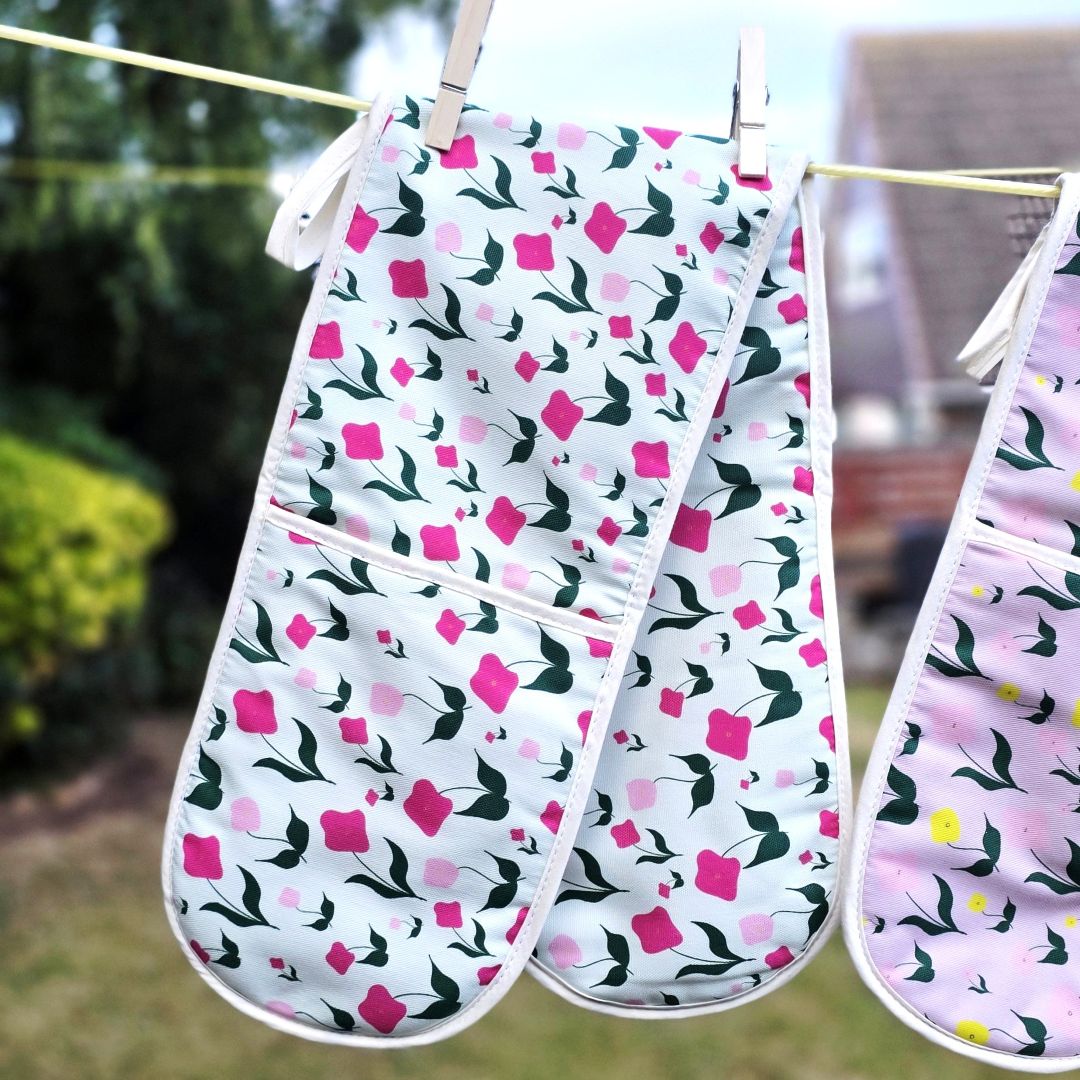 Cotton Double Oven Glove – First Flowers (Tea Green - Summer 2025) - SALE
