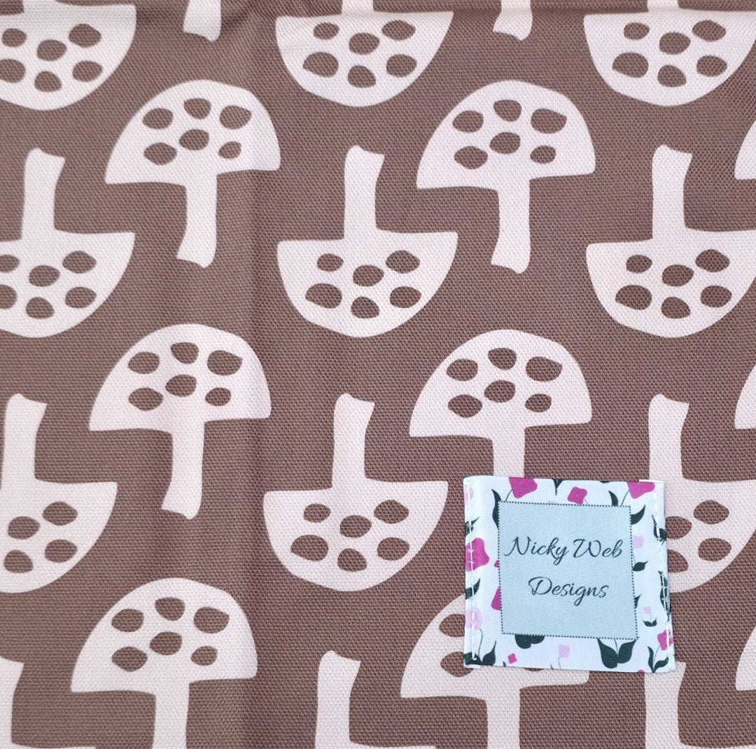 Organic Cotton Tea Towel – Glen Tanar Mushrooms (Brown Berry)