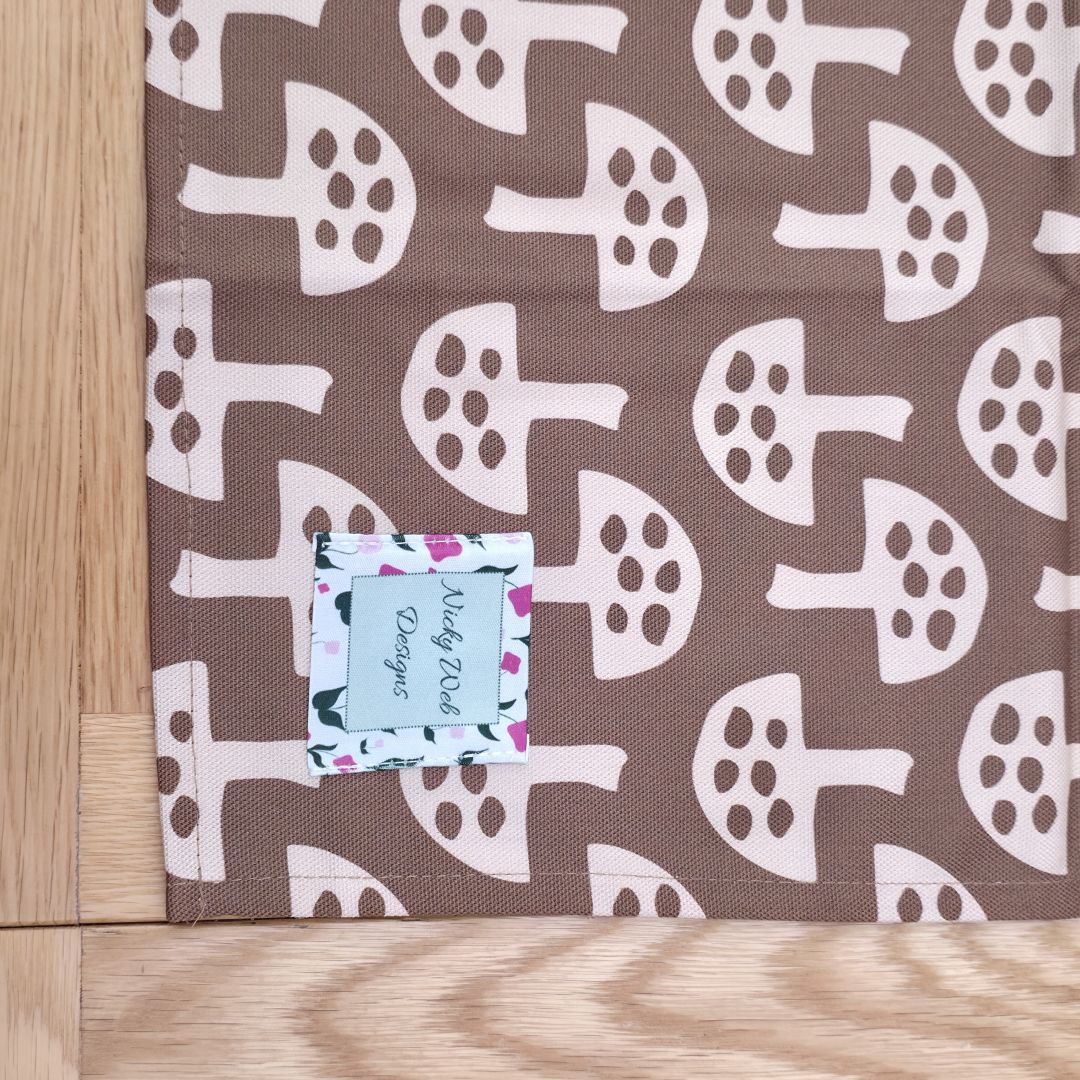 Organic Cotton Tea Towel – Glen Tanar Mushrooms (Brown Berry)